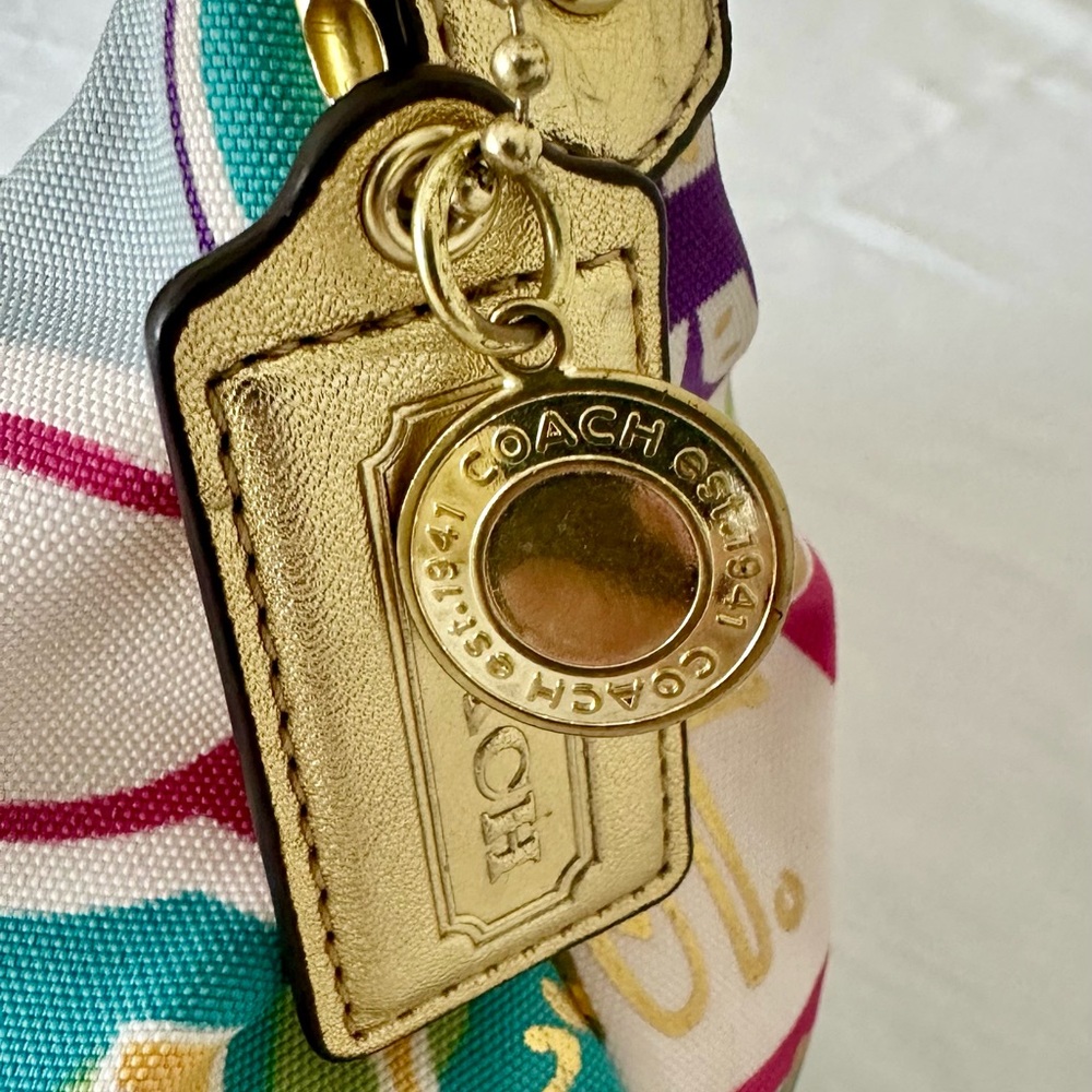 Coach Multicolor Signature Circle Print Shoulder Bag with Gold Accents - Picture 10 of 14